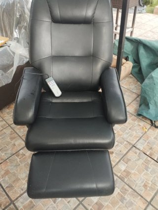 Poltrona massaggiante in pelle sintetica