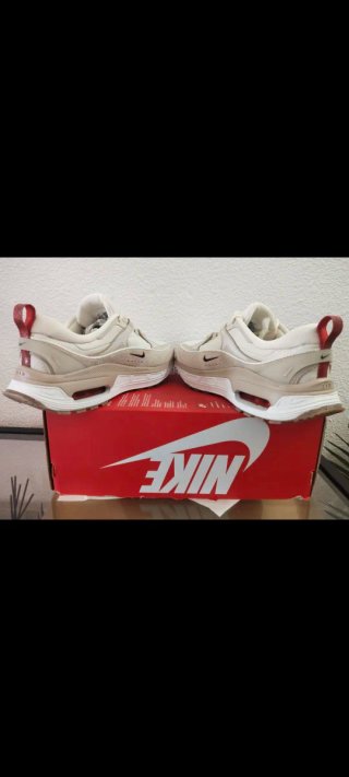 Zapatillas Nike Air Max Bliss SE Talla 38 nuevas