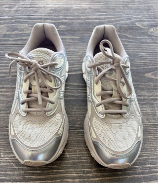 ASICS GT-2160 Talla 40 Beige/Plata