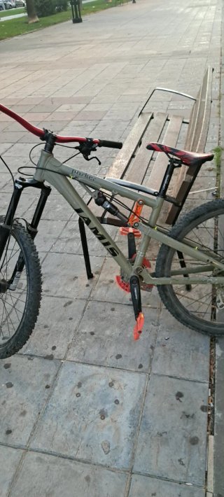 Bicicleta Enduro Jamis Parker