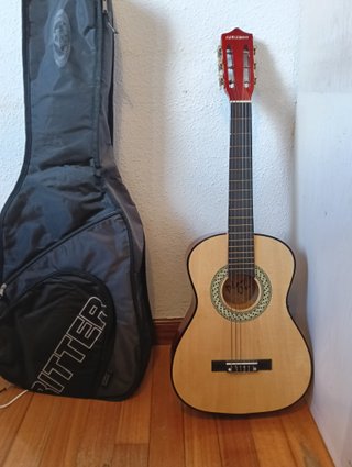 Guitarra Infantil con Funda