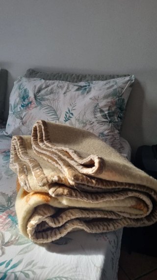 Coperta vintage lana vergine naturale