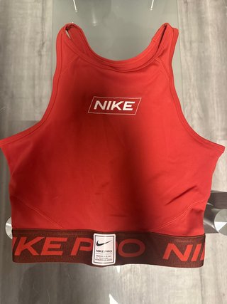 Top Deportivo Nike Pro Rojo