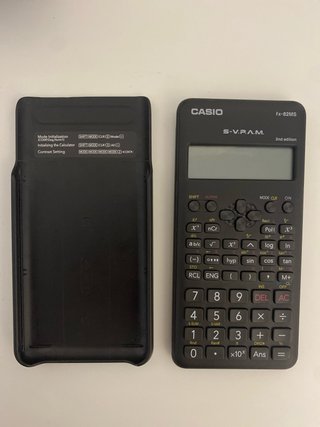 Calculadora Científica Casio fx-82MS