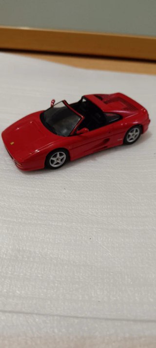 Ferrari 355 GTS Minichamps 1:43