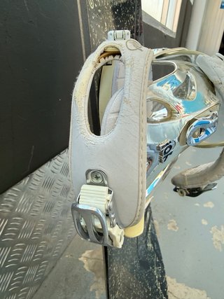 Snowboard Burton Blunt 147 + Fijaciones Custom