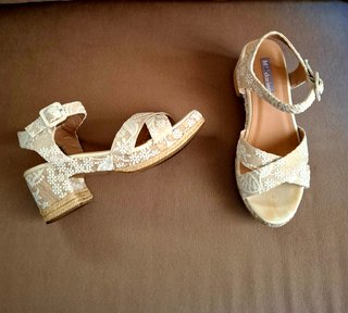 Zapatos M.daring cuña encaje blanco.