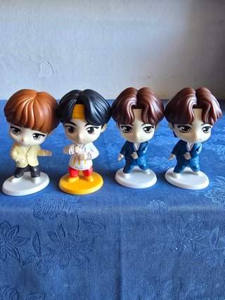 TinyTan McDonald's Statuine