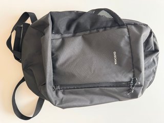 Lote 3 mochilas Quechua 10 L (azul, negra)