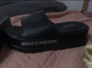 Chanclas Skechers Negras
