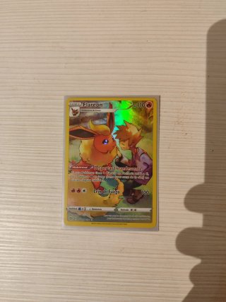 Carta Pokémon Flareon TG01/TG30
