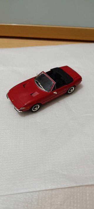 Ferrari 365 GTS Daytona DetailCars 1:43