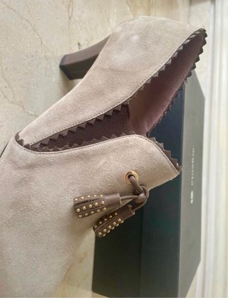 Botines de piel con tacón