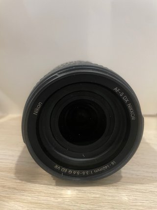 Objetivo Nikon AF-S DX VR 18-140mm