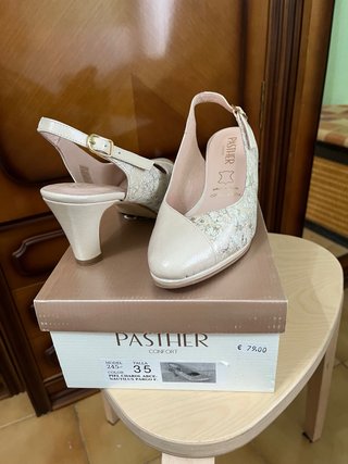 Zapatos Pasther Talla 35 Beige