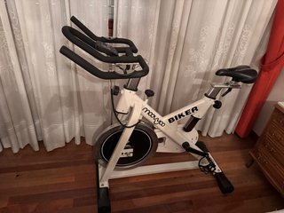 Bicicleta Spinning Moovyoo Biker Blanca