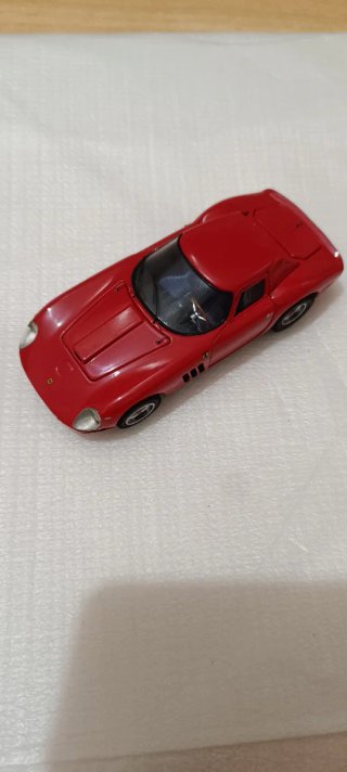 Modellino Ferrari 250 GTO Evoluzione Jouef 1:43