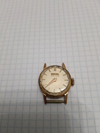 Reloj Herodia de mujer de oro