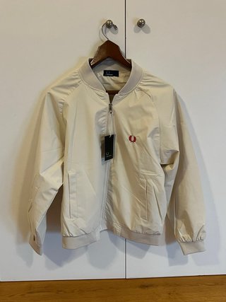 Chaqueta Fred Perry Beige