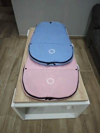 Confezione da 2 sacchi Bugaboo blu e rosa per asino