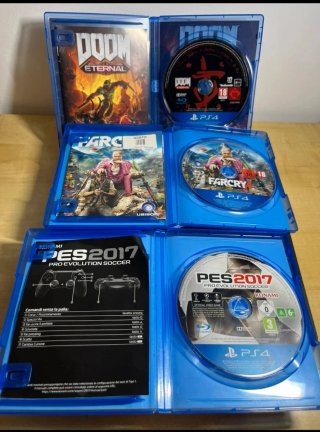 Ps4 slim + 3 giochi