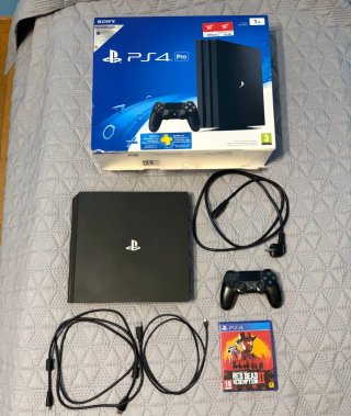 PS4 Pro 1TB + RD2