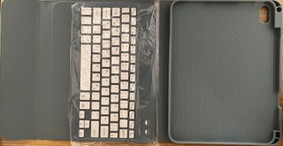Custodia con tastiera per iPad 10ª Gen 10.9 2022