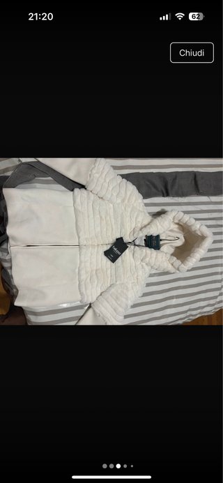 Giacca bianca con pelliccia sintetica Talco