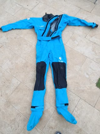 Traje de Neopreno Seco Seland Talla M