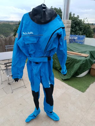 Traje de Neopreno Seco Seland Talla M