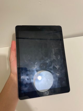 Apple iPad 128GB Space Gray
