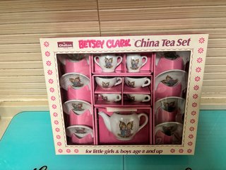 Set da Tè in Porcellana Betsey Clark