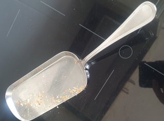 Recogemigas de mesa clásico