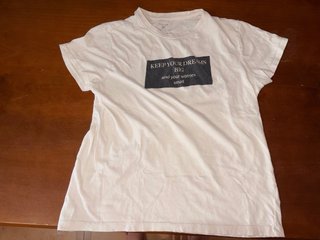 Camiseta  Keep Your Dreams Big