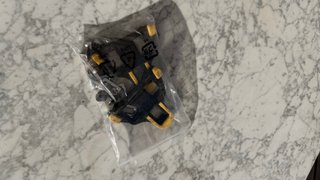 Calas Shimano SPD-SL SM-SH11 amarillas 6° NUEVAS