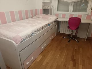 Habitación Juvenil con escritorio y gran Armario