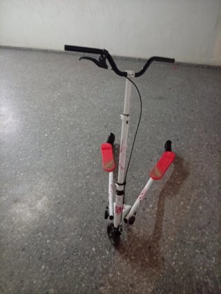 Patinete Drift Infantil Blanco y Rojo