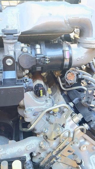 Motor Toyota V8 D-4D