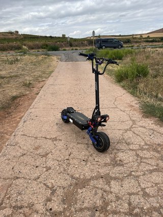 Patinete eléctrico LAOTIE