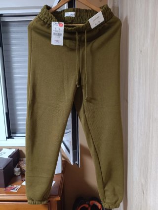 Pantalón Jogger Verde Oliva Talla M