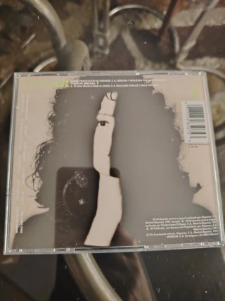 CD Luz - Pienso en mí y un año de amor