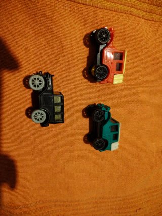 3 Coches de Juguete Kinder Sorpresa