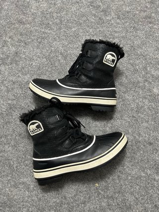 Botas Sorel Negras