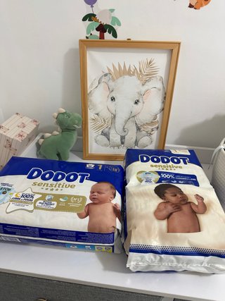 2 Paquetes de Pañales Dodot Sensitive Talla 1