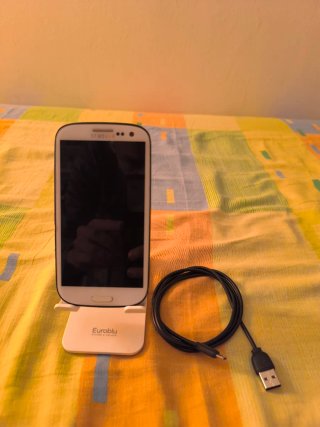 Samsung Galaxy S3 Neo — Vendo come ricambio!