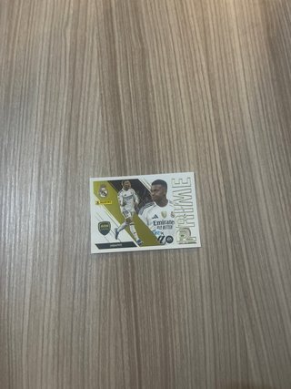 Álbum Liga 2026-2027 y 3 Cromos