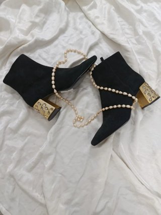 Botines Joya Uterqüe Negros