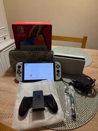 Nintendo Switch OLED Blanca y Negra