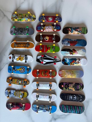 Lote de 24 Fingerboards (Skate de dedos)