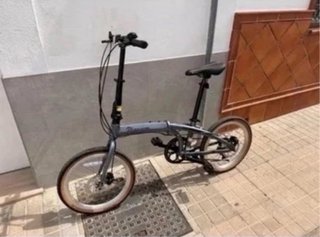 Bicicleta plegable gris